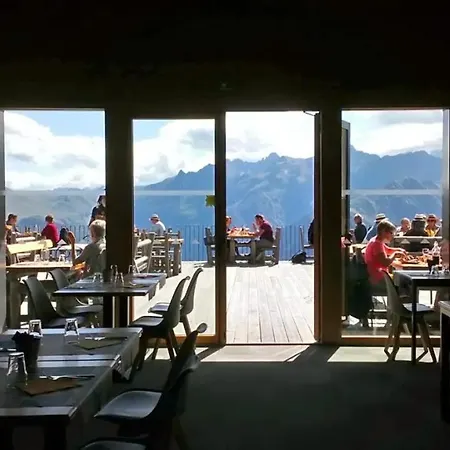 Maison Germes - & Standing - Traversants - Lits 180 King Size - Linge De Lit Et De Toilette Inclus - Parking A Proximite