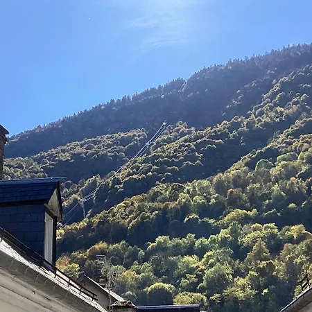 Maison Germes - & Standing - Traversants - Lits 180 King Size - Linge De Lit Et De Toilette Inclus - Parking A Proximite * Bagnères-de-Luchon