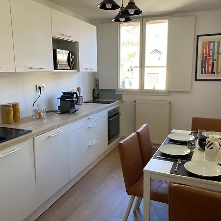 Apartament Maison Germes - & Standing - Traversants - Lits 180 King Size - Linge De Lit Et De Toilette Inclus - Parking A Proximite Bagnères-de-Luchon