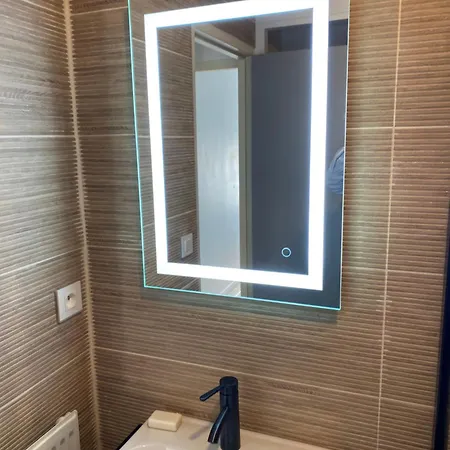 Apartament Maison Germes - & Standing - Traversants - Lits 180 King Size - Linge De Lit Et De Toilette Inclus - Parking A Proximite Bagnères-de-Luchon