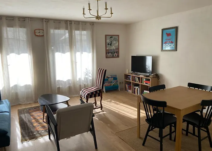 Maison Germès - Central&standing - Traversants - Lits 180 King Size - Linge De Lit Et De Toilette Inclus - Parking à Proximité * Bagnères-de-Luchon