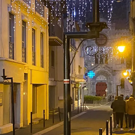 Maison Germes - & Standing - Traversants - Lits 180 King Size - Linge De Lit Et De Toilette Inclus - Parking A Proximite *