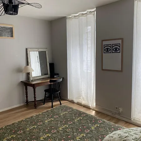 Maison Germes - & Standing - Traversants - Lits 180 King Size - Linge De Lit Et De Toilette Inclus - Parking A Proximite *