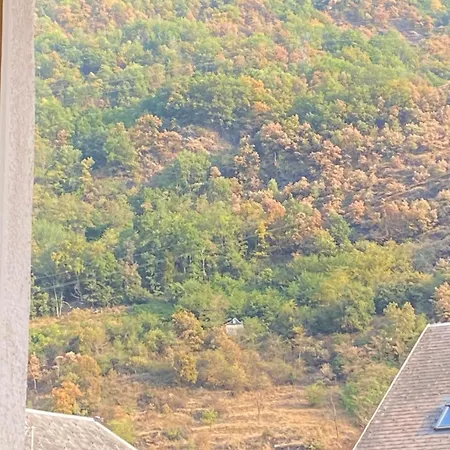 Maison Germes - & Standing - Traversants - Lits 180 King Size - Linge De Lit Et De Toilette Inclus - Parking A Proximite Daire