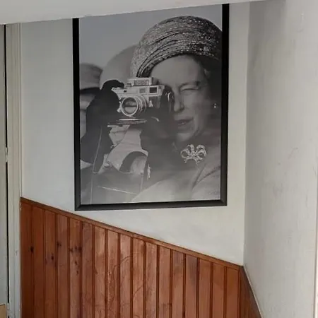 Maison Germes - & Standing - Traversants - Lits 180 King Size - Linge De Lit Et De Toilette Inclus - Parking A Proximite *