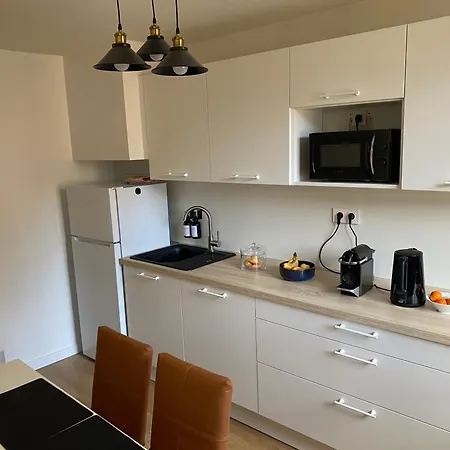アパート Maison Germes - Central & Standing - Appartements Traversants - Lits 180 King Size - Linge De Lit Et De Toilette Inclus - Parking Prive - Espace Teletravail