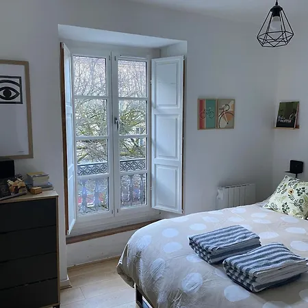 Maison Germes - & Standing - Traversants - Lits 180 King Size - Linge De Lit Et De Toilette Inclus - Parking A Proximite * Bagneres-de-Luchon