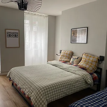 Maison Germes - & Standing - Traversants - Lits 180 King Size - Linge De Lit Et De Toilette Inclus - Parking Prive - Espace Teletravail Апартаменты Bagneres-de-Luchon