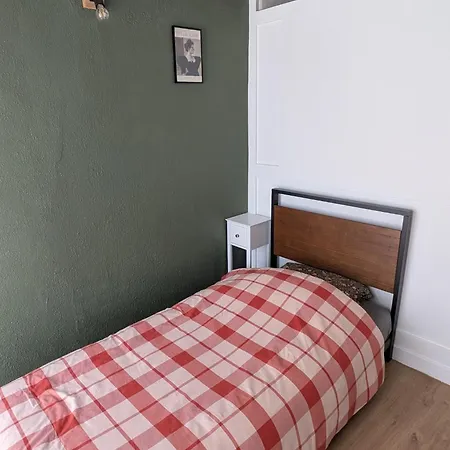 Apartman Maison Germes - Central & Standing - Cycling & Ski House In Luchon - Appartements Traversants - Lits 180 King Size - Linge De Lit Et De Toilette Inclus - Parking Et Espace Teletravail Bagnères-de-Luchon