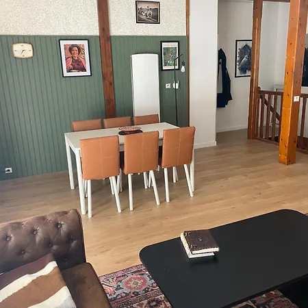 Apartman Maison Germes - Central & Standing - Cycling & Ski House In Luchon - Appartements Traversants - Lits 180 King Size - Linge De Lit Et De Toilette Inclus - Parking Et Espace Teletravail Bagnères-de-Luchon