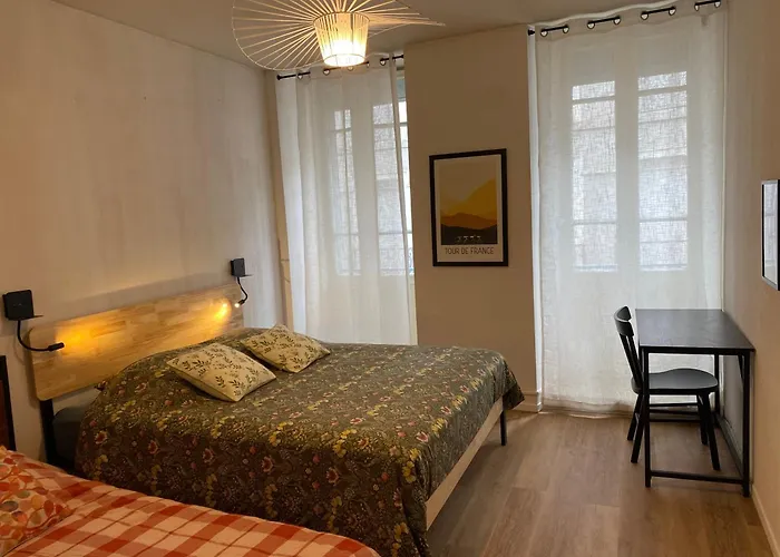 Appartement Maison Germès - Central&standing - Traversants - Lits 180 King Size - Linge De Lit Et De Toilette Inclus - Parking à Proximité