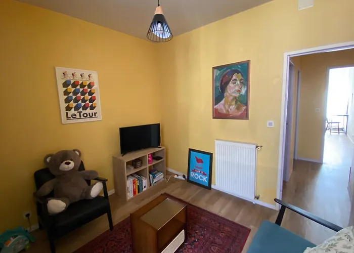 Maison Germès - Central&standing - Traversants - Lits 180 King Size - Linge De Lit Et De Toilette Inclus - Parking à Proximité * Bagnères-de-Luchon